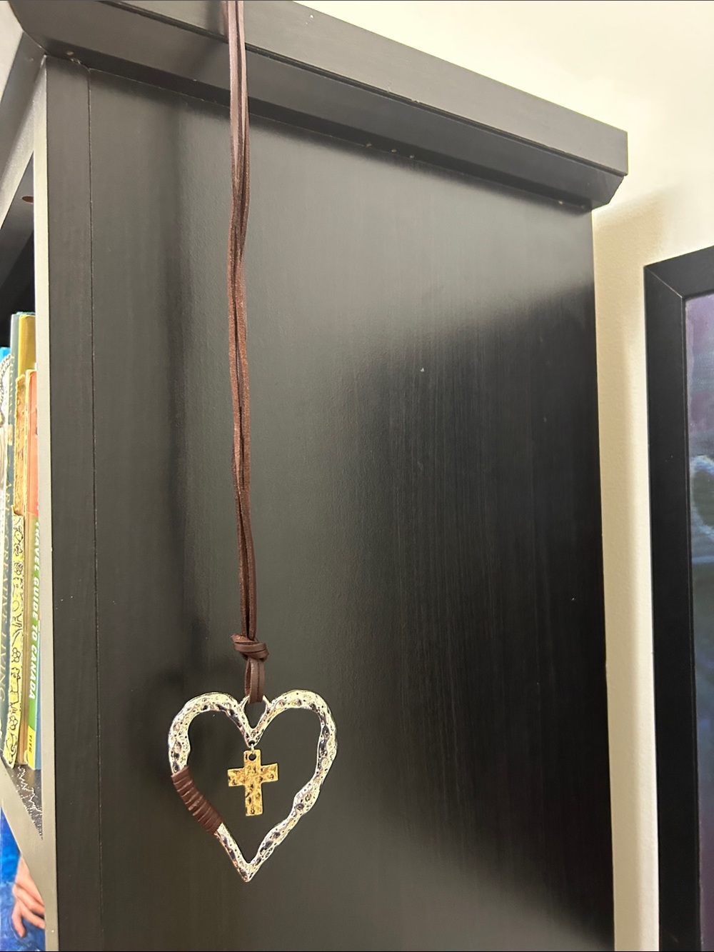 Rustic Heart Cross Wall Hanging‎ Farmhouse Faith Decor Metal Leather